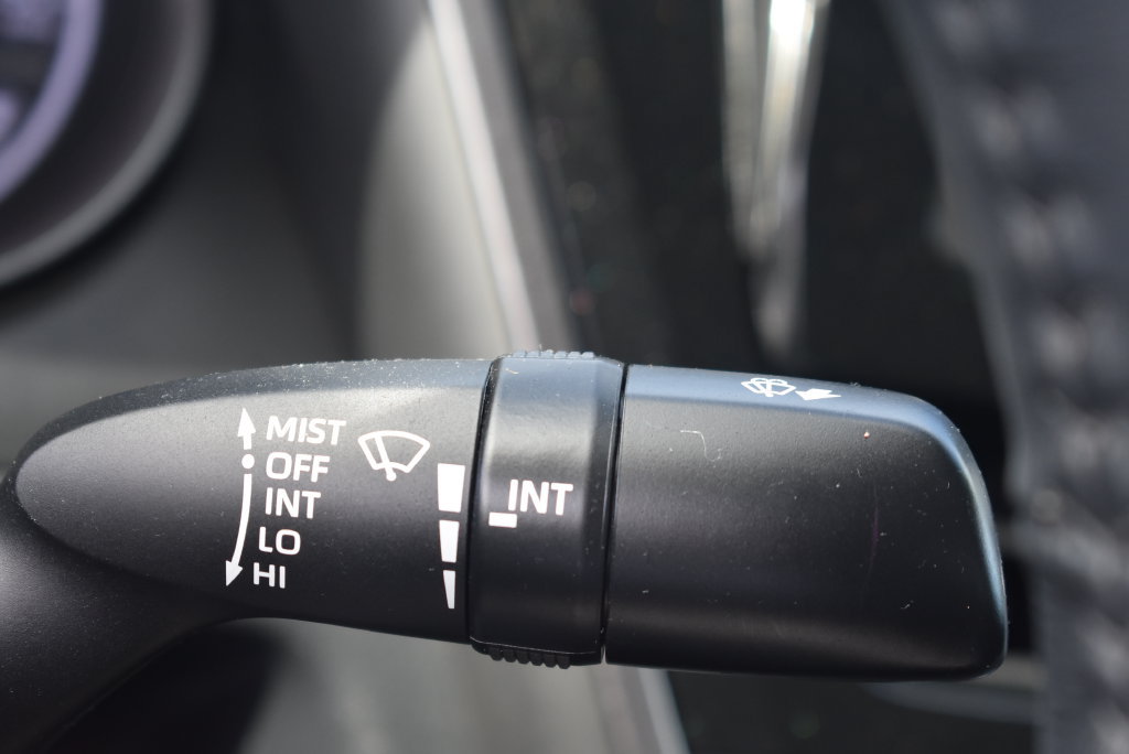 Used 2023 Toyota Camry SE FWD image 27