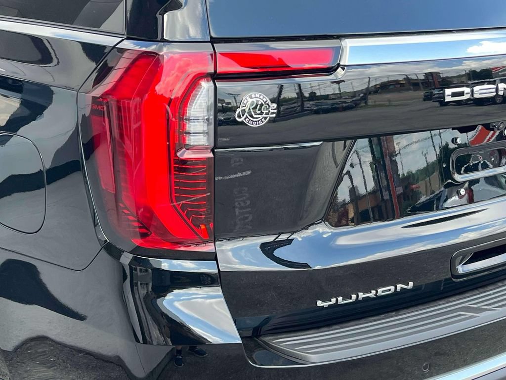 New 2026 GMC Yukon Denali w/ Sun & Power Step Package AWD/4WD image 10