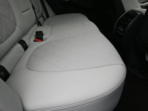 New 2026 BMW X5 sDrive40i w/ M Sport Package RWD image 22