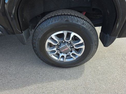 Used 2021 GMC Sierra 2500 AT4 w/ Gooseneck/5TH Wheel Package image 29