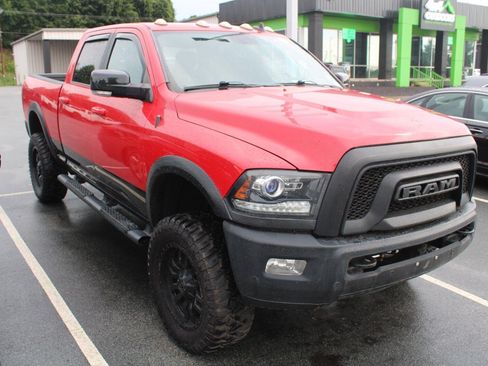 Used 2017 RAM 2500 Power Wagon w/ Leather & Luxury Group AWD/4WD image 3