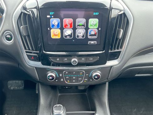 Used 2018 Chevrolet Traverse LT w/ LPO, Floor Liner Package image 27