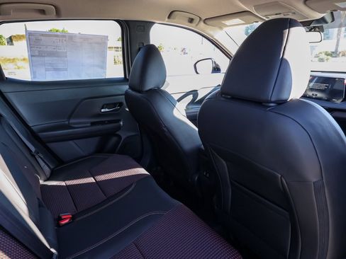 New 2026 Nissan Kicks SR image 17