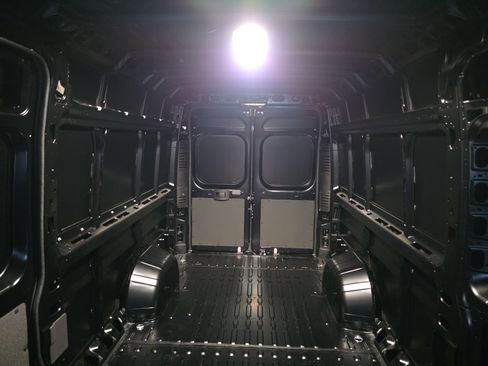 New 2026 RAM ProMaster 3500 w/ Premium Convenience Group image 4