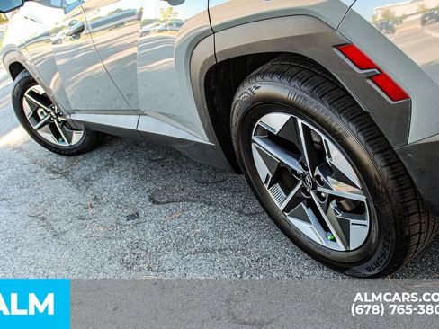 Used 2025 Hyundai Tucson SEL FWD image 14