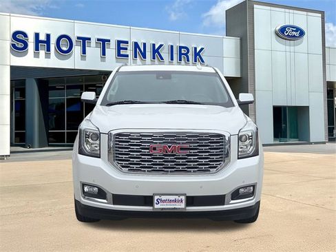 Used 2020 GMC Yukon Denali w/ Open Road Package image 2
