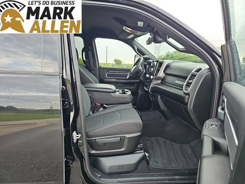 Used 2025 RAM 2500 Big Horn AWD/4WD image 27