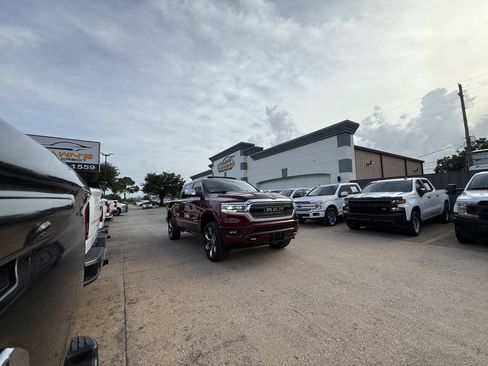 Used 2019 RAM 1500 Limited AWD/4WD image 43