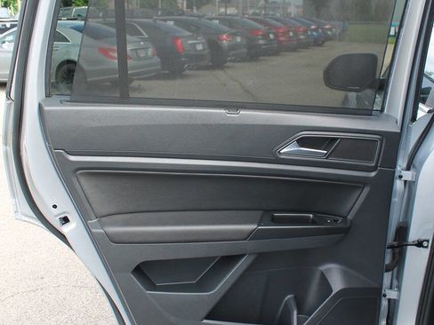 Used 2019 Volkswagen Atlas SE image 16