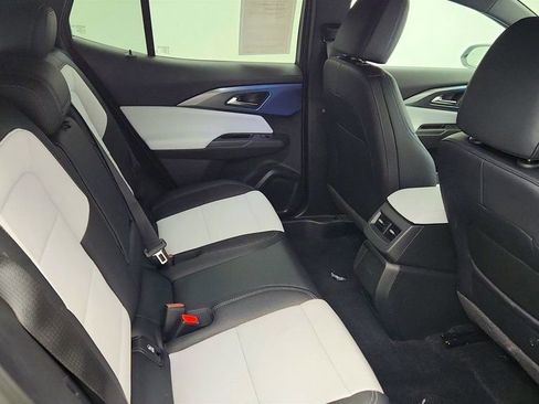 Used 2026 Chevrolet Equinox EV LT image 23