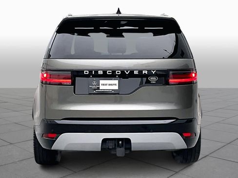 Used 2023 Land Rover Discovery Metropolitan Edition image 5