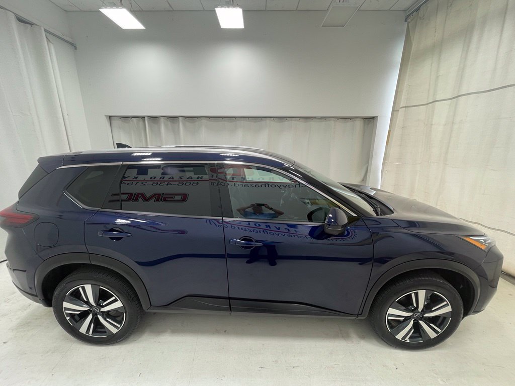 Used 2026 Nissan Rogue SL AWD/4WD image 4