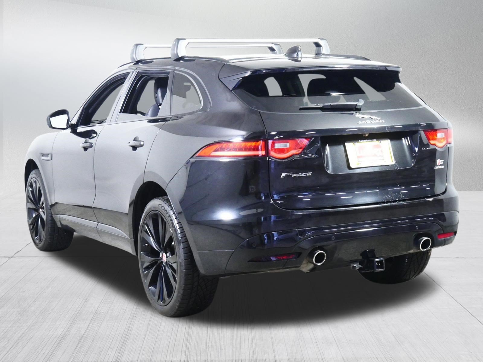 Used 2019 Jaguar F-PACE S AWD/4WD image 5