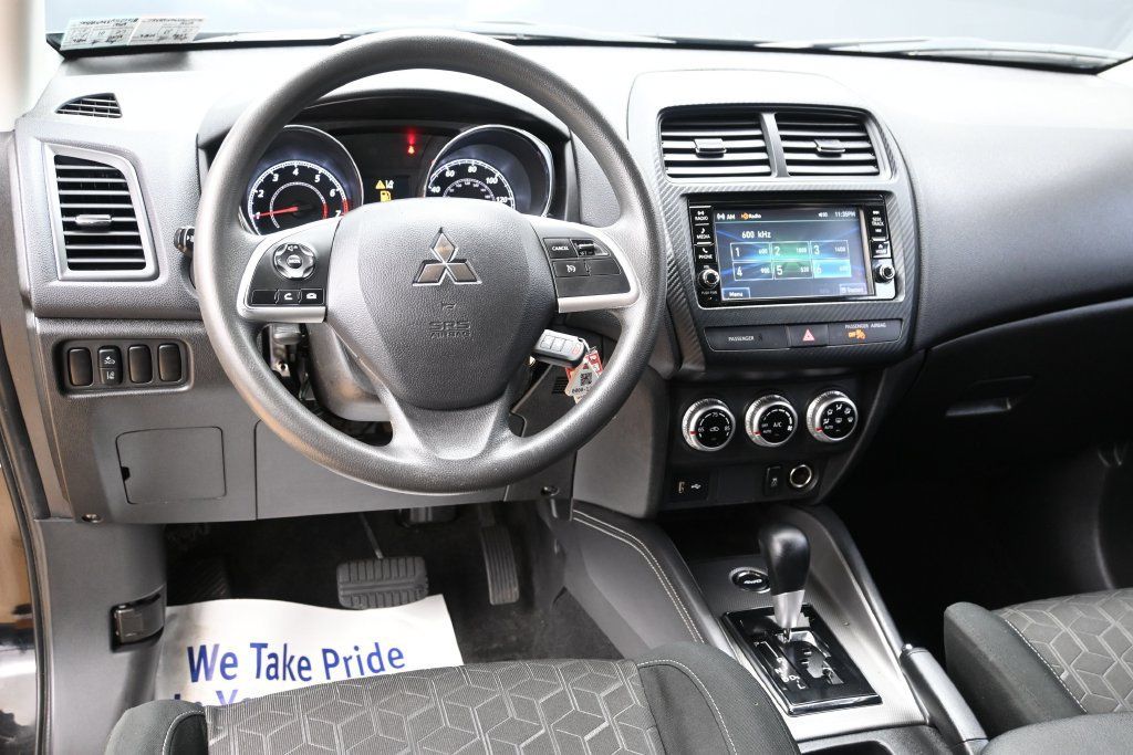 Used 2024 Mitsubishi Outlander Sport ES AWD/4WD image 22