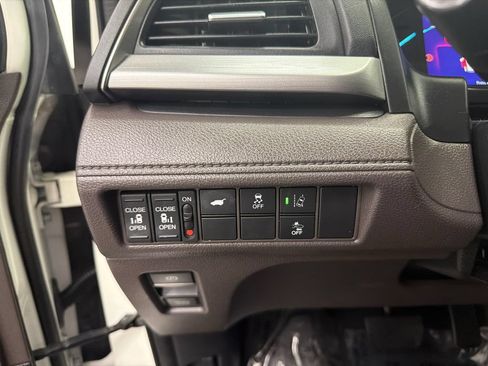 Used 2019 Honda Odyssey EX-L image 34