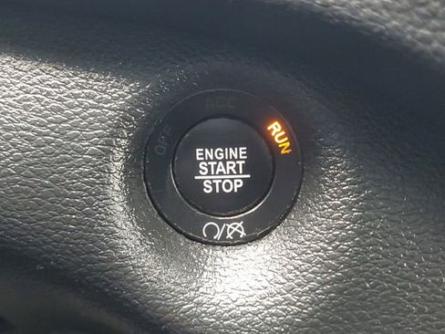 Used 2022 Jeep Cherokee Latitude Lux image 27