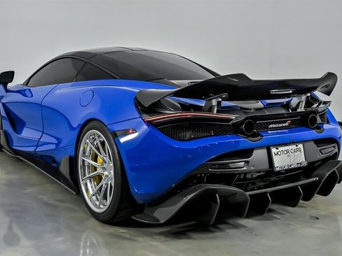 Used 2018 McLaren 720S RWD image 11