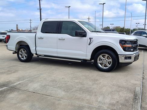 Used 2025 Ford F150 XLT w/ Equipment Group 301A Standard image 13