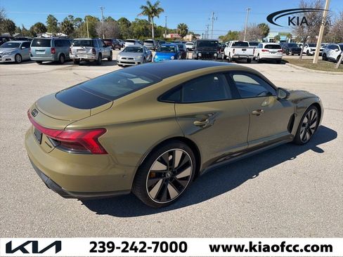 Used 2022 Audi RS e-tron GT w/ Carbon Performance Package image 9