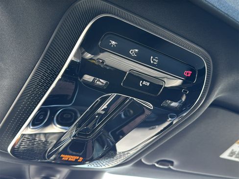 Used 2024 Mercedes-Benz GLC 300 4MATIC w/ AMG Line image 19