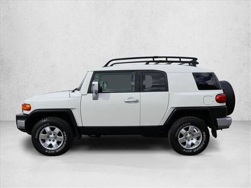 Used 2010 Toyota FJ Cruiser 4WD image 9