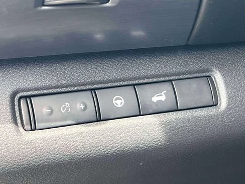 Certified 2022 Nissan Pathfinder SL AWD/4WD image 21
