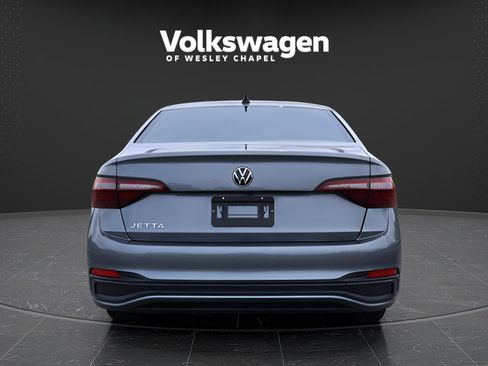 Certified 2024 Volkswagen Jetta S FWD image 7