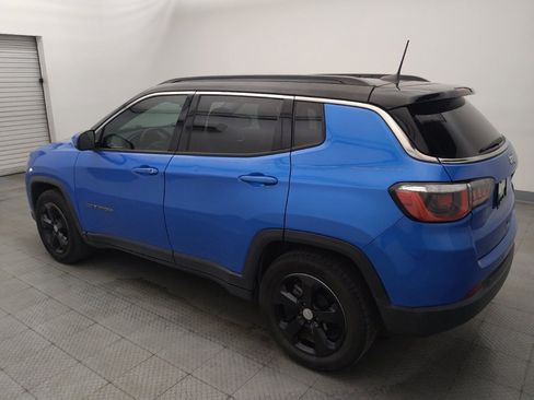 Used 2020 Jeep Compass Latitude w/ Cold Weather Group FWD image 3