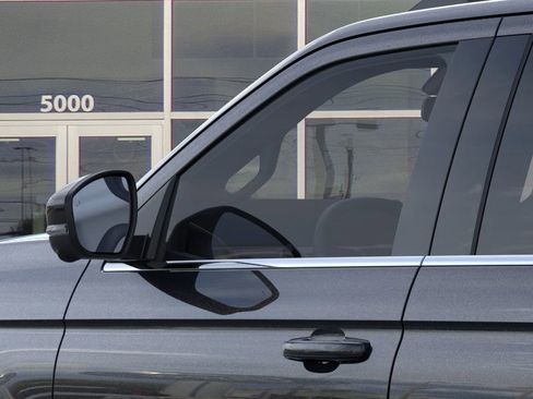 New 2025 Ford Expedition Active image 42