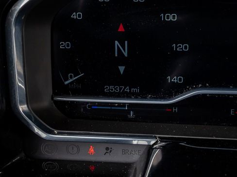 Used 2023 GMC Sierra 1500 Elevation w/ Preferred Package image 21