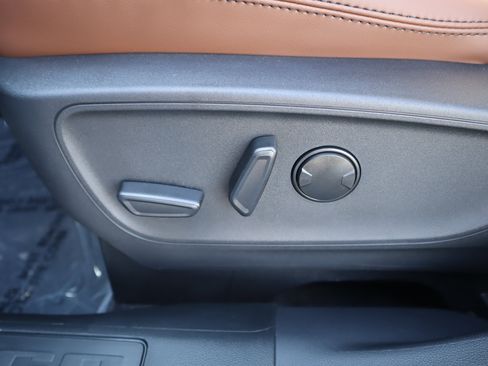 New 2025 Ford Bronco Sport Outer Banks image 14