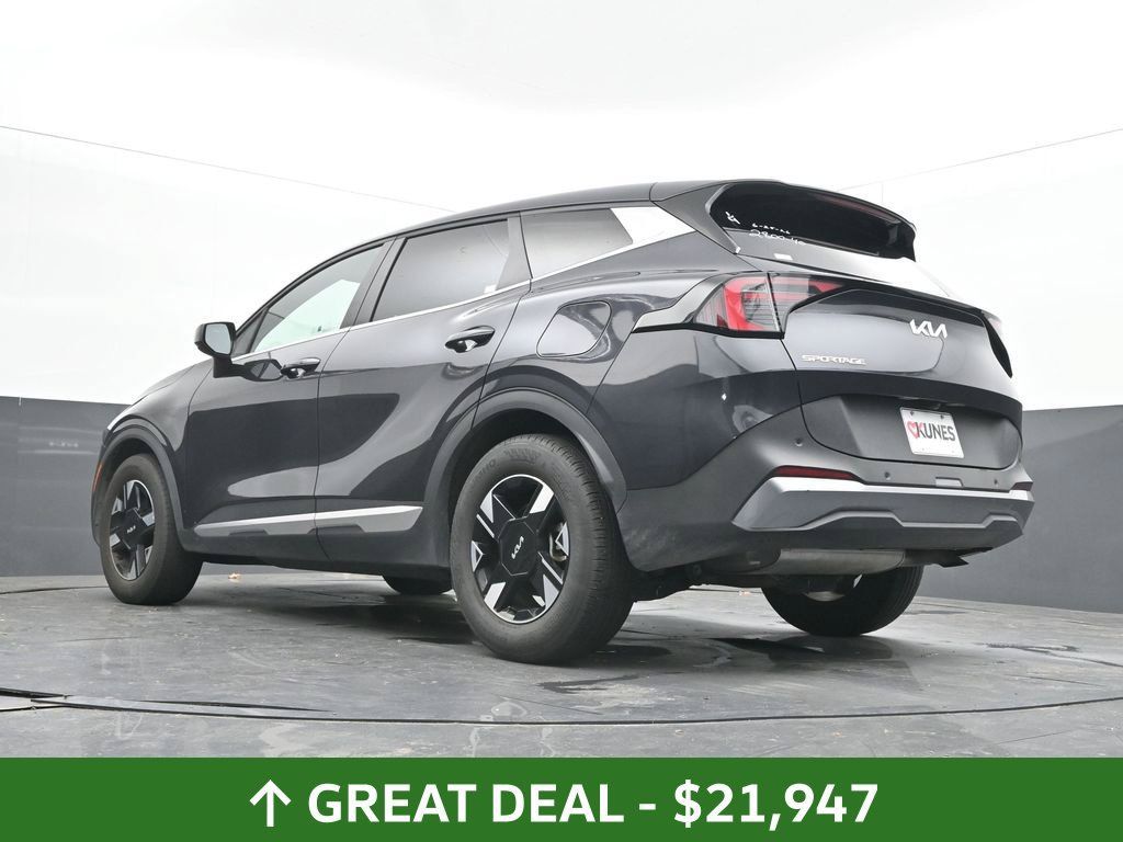 Used 2026 Kia Sportage LX FWD image 31