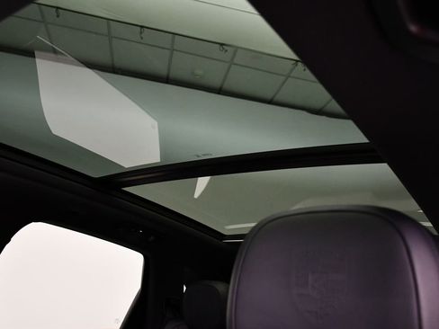 Used 2024 Porsche Cayenne S image 20