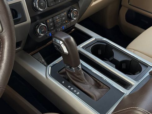 Used 2019 Ford F150 Lariat RWD image 15