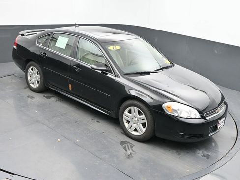 Used 2011 Chevrolet Impala LT w/ Luxury Edition Package image 33