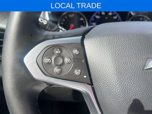 Used 2023 Chevrolet Traverse Premier AWD/4WD image 34