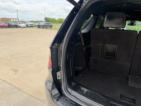 Used 2019 Dodge Durango R/T w/ Blacktop Package RWD image 4