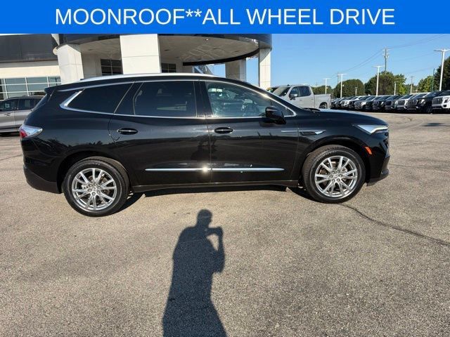 Used 2023 Buick Enclave Essence w/ Experience Buick Package AWD/4WD image 13