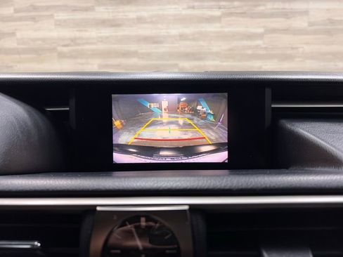 Used 2015 Lexus IS 250 image 9