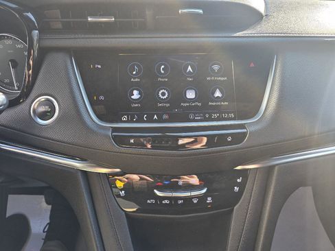 Used 2021 Cadillac XT5 Premium Luxury image 13