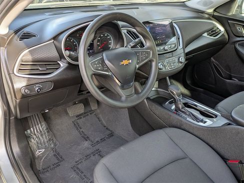 Used 2023 Chevrolet Malibu LT image 14