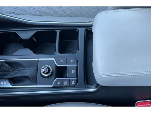 Used 2022 Kia Sorento EX w/ Panoramic Sunroof Package image 35