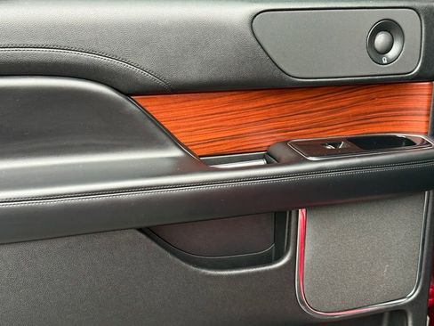 Used 2018 Lincoln Navigator Reserve w/ Technology Package image 24