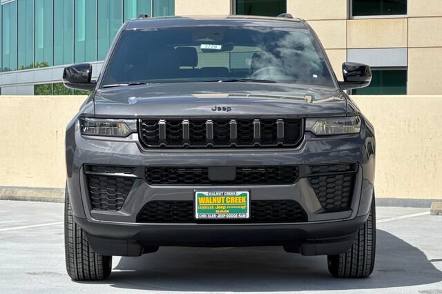 New 2026 Jeep Grand Cherokee L 4WD image 6