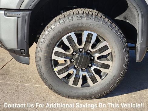 New 2026 GMC Sierra 2500 Denali Ultimate w/ LPO, Black Badging Package image 7