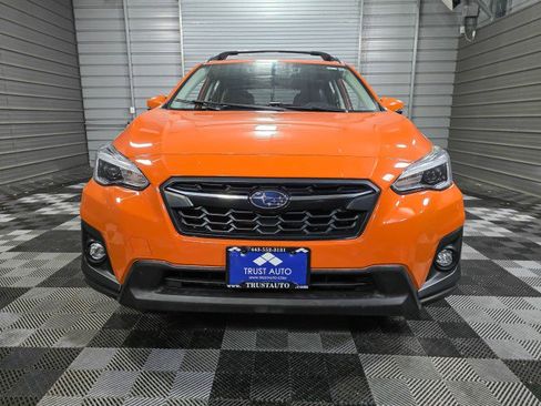 Used 2020 Subaru Crosstrek 2.0i Limited w/ Moonroof Package w/Navigation AWD/4WD image 3