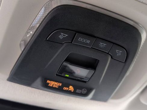 Used 2023 Toyota Corolla LE image 26