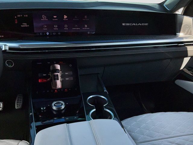 Used 2026 Cadillac Escalade V AWD/4WD image 12