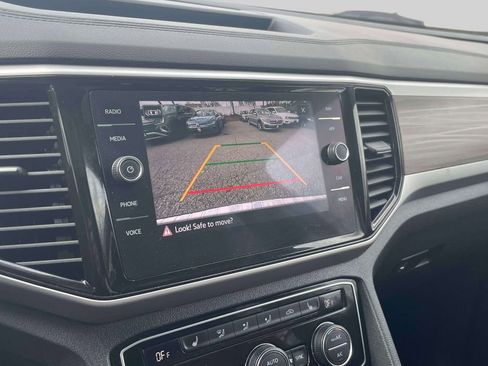 Used 2022 Volkswagen Atlas SEL image 30