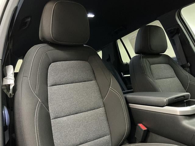 New 2027 GMC Terrain Elevation w/ LPO, Floor Liner Package AWD/4WD image 32